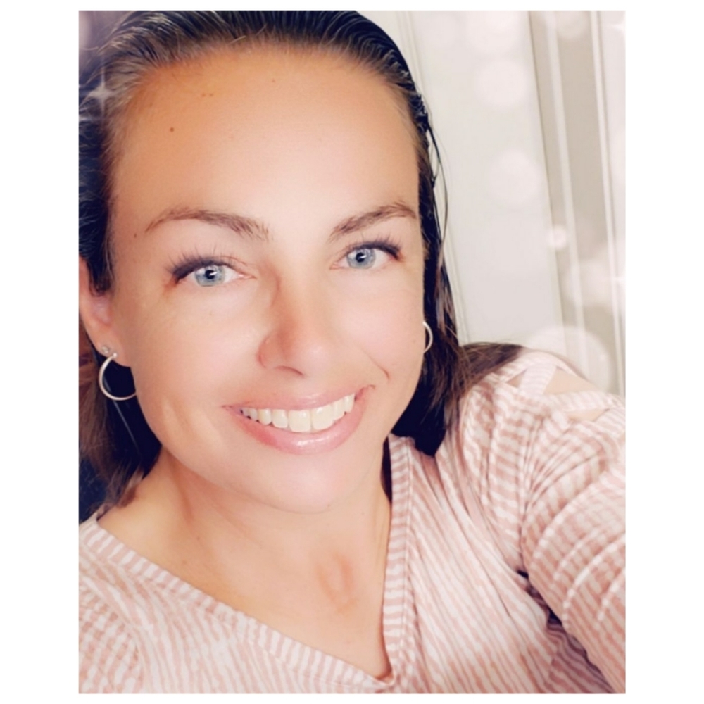 Meet your Posher, Kelli